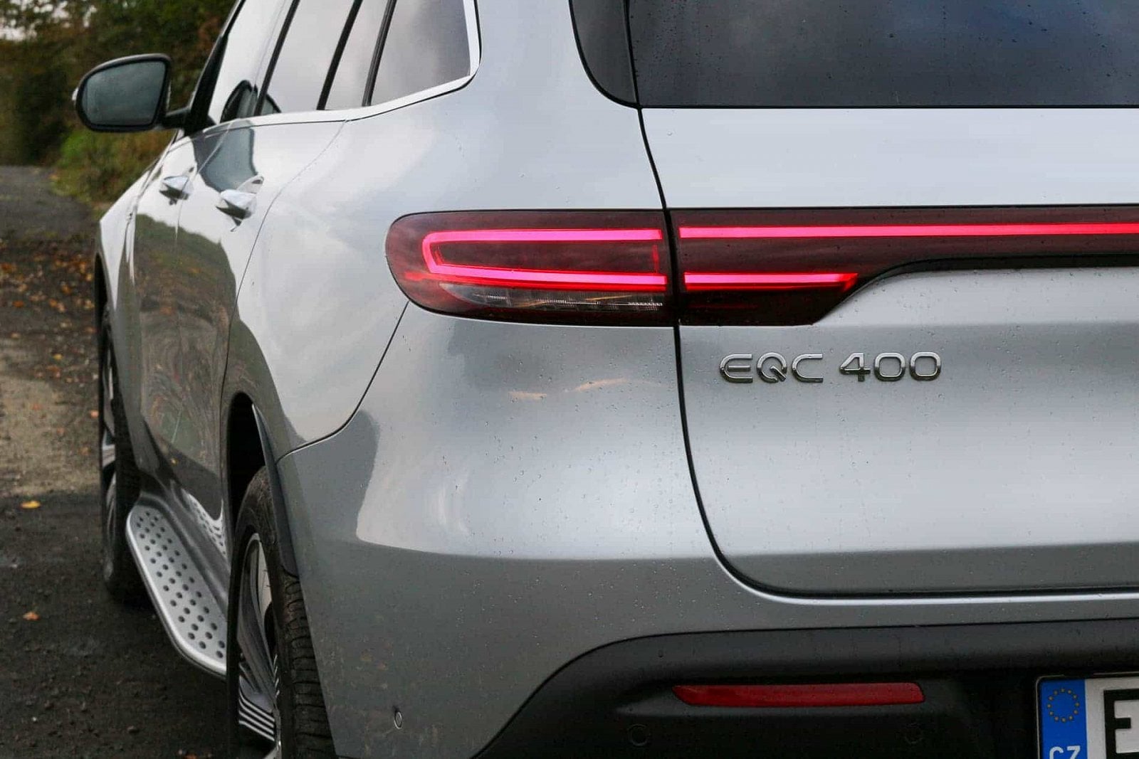 2019-10-Mercedes-Benz-EQC-400-4Matic-18-1.jpg