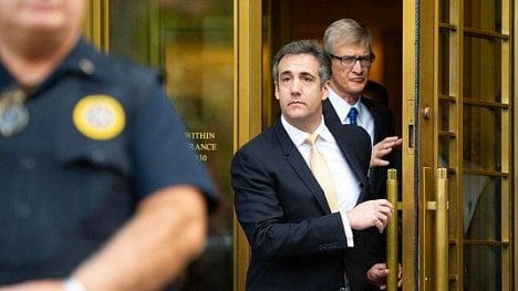 Náhledový obrázek - Cohen se přiznal k porušení zákona o financování kampaně. Prý ho navedl Trump