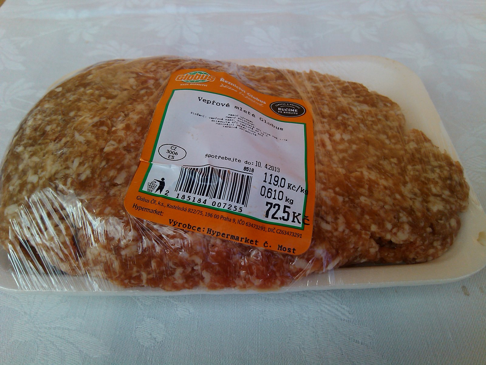 Vepřové mleté, polotovar: podíl masa neuveden, 0,61 kg za 72,50 Kč, 119,00 Kč/kg, obsahuje sůl	
