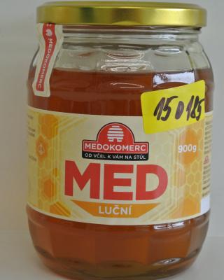 Medokomerc Med květový luční. Kategorie: Nejakostní potraviny. Nevyhovující parametr: aktivita diastázy. Med nevyhověl legislativním požadavkům na aktivitu enzymu diastáza. Aktivita enzymu klesá například stárnutím medu. Výrobce: MEDOKOMERC s.r.o., Čestín. Místo kontroly: Penny Market s.r.o., Plzeň