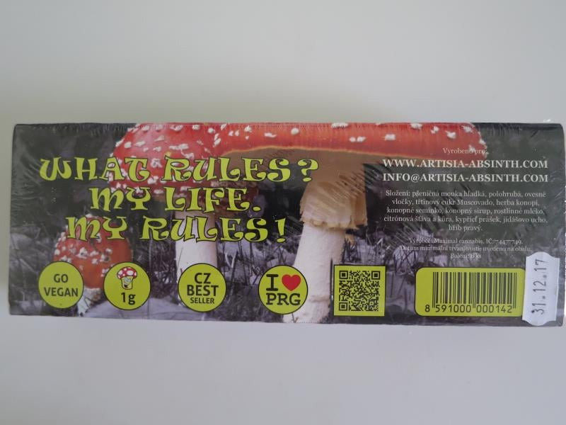 HERE WE GO, Praha: CANNABISCUITS, MUSHROOM BISCUITS a ABSINTHE BISCUITS - výrobky obsahovaly THC v množství, které již není možné považovat za bezpečné. THC je psychoaktivní látkou nacházející se zejména v konopí. Výrobce: Maximal cannabis