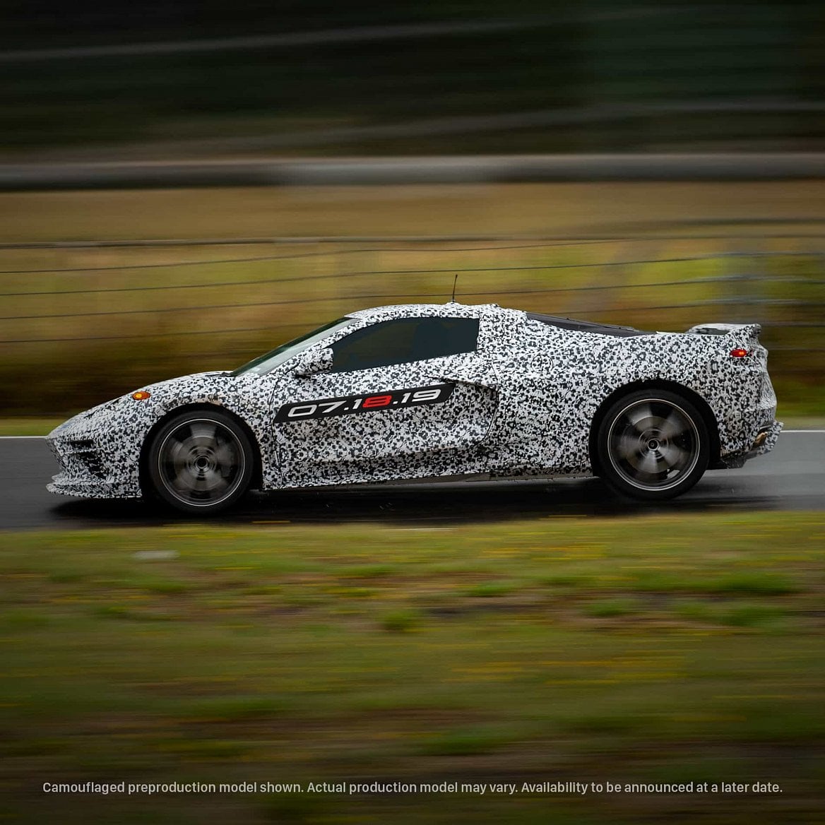 2019-07-Chevrolet-Corvette-C8_7.jpg