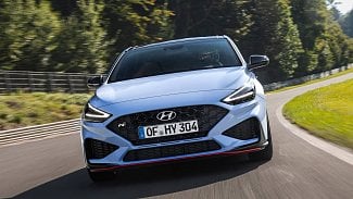 Náhledový obrázek - Nový automat a stovka pod šest sekund. Hyundai i30 N má po faceliftu