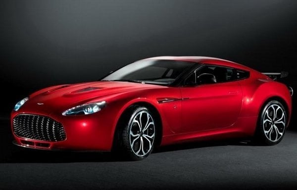 2011-03-aston-martin-vantage-v12-zagato.jpg