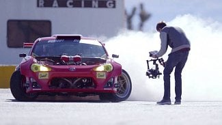 Náhledový obrázek - Video: Toyota GT86 s motorem z Ferrari 458 Italia poprvé ukázala, co umí