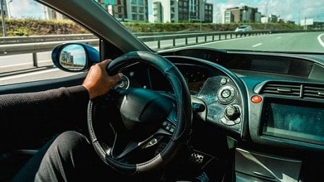 Náhledový obrázek - BMW či Ford zakomponují do svých aut blockchainový systém. Bude platit mýto i parkovné