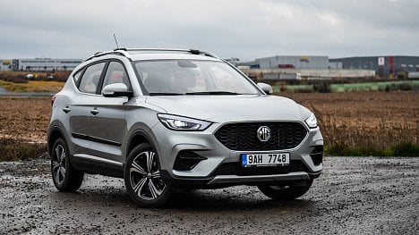 Náhledový obrázek - MG ZS 1.5 DVVT: Britsko-čínská odpověď na dacii duster vyznává heslo ,spěchej pomalu’