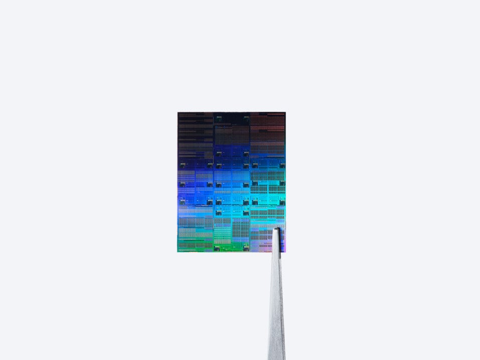 Pokusný 0,7nm čip IBM