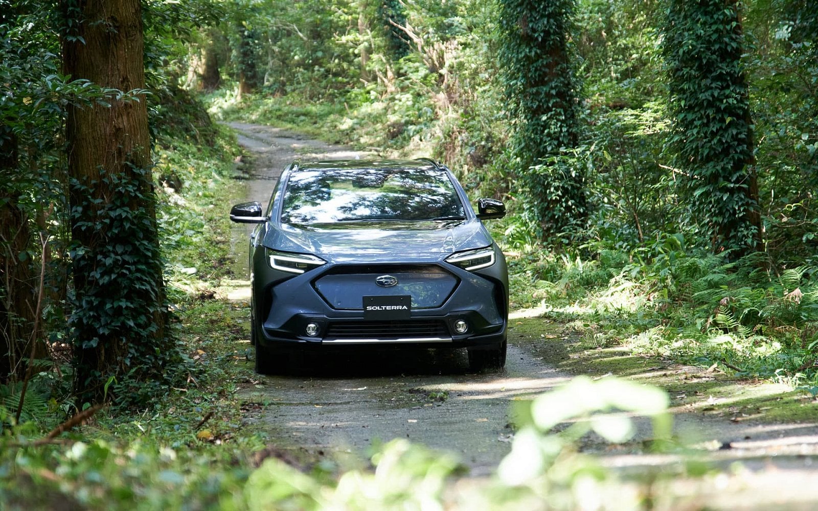 2021-11-subaru-solterra-8-1.jpg