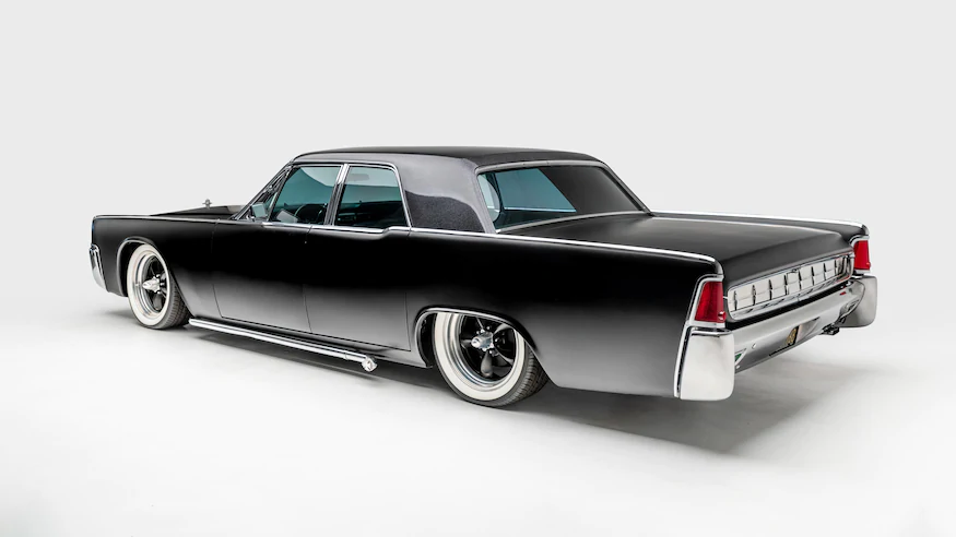 2020-01-1961-Lincoln-Continental-Custom-13.jpg