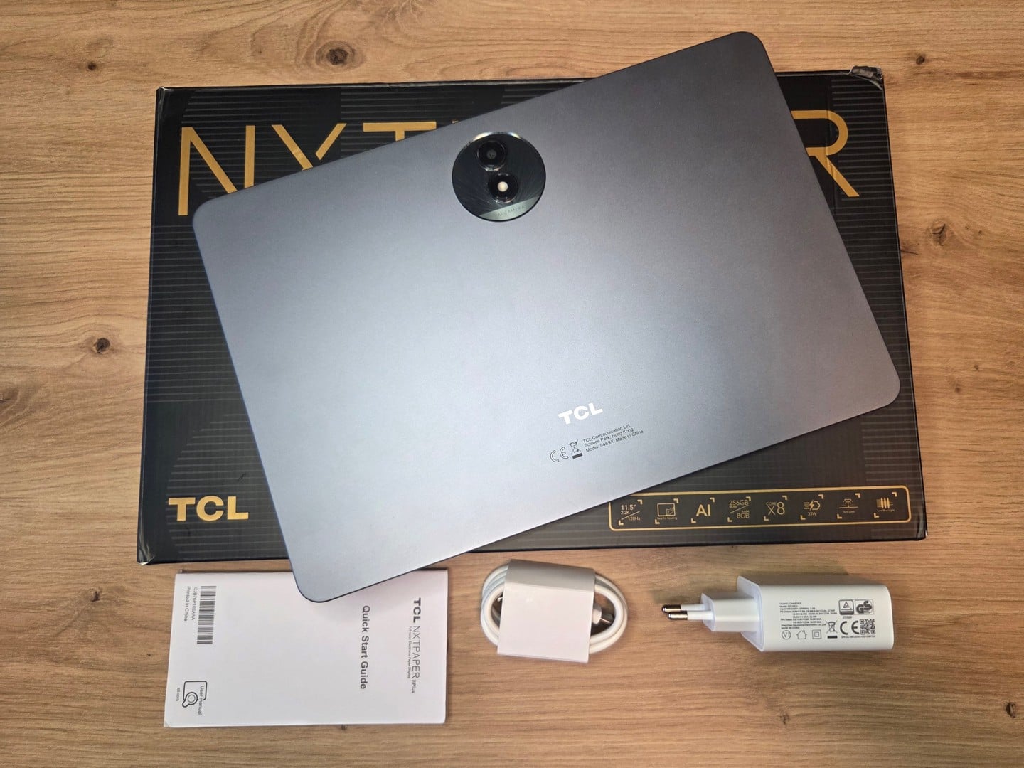 TCL NXTPAPER 11 Plus obsah balení