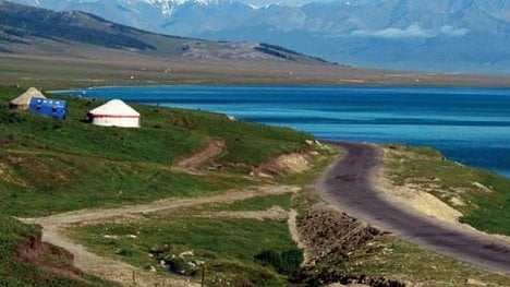 Náhledový obrázek - Čínské dálnice více než čtyřikrát obtočí planetu