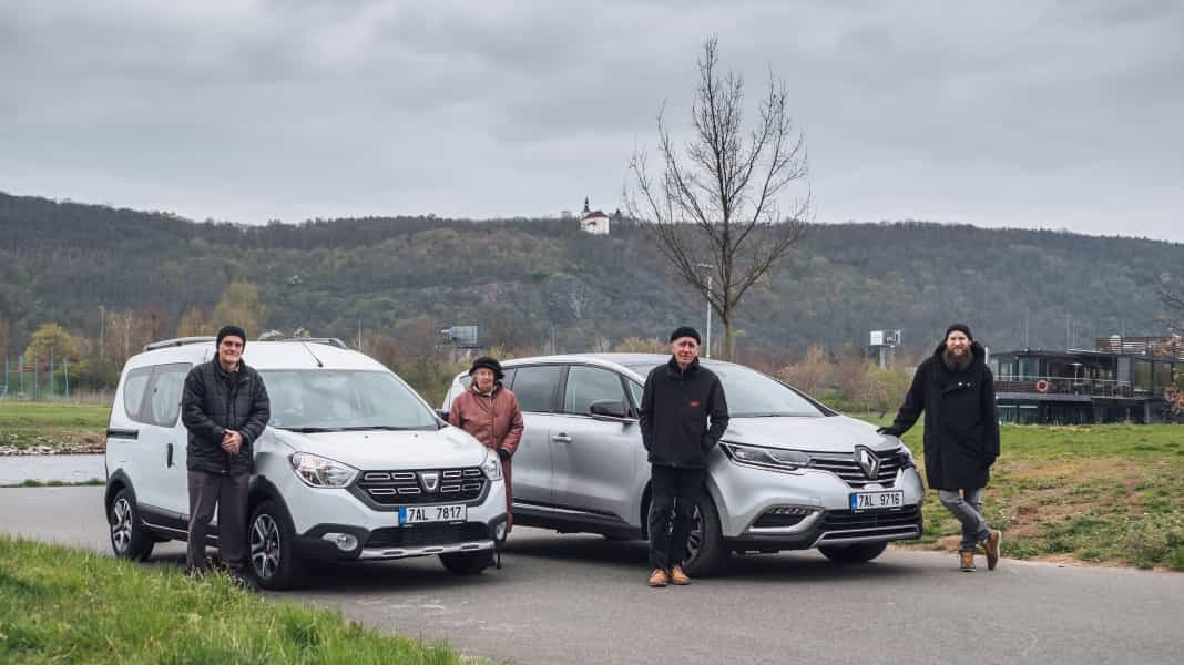 Jak složité je ovládat moderní auto? Vyzkoušeli jsme to na třech seniorech a třicátníkovi