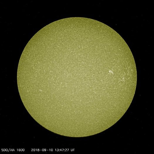 Slunce ve vlnové délce 160 nm (zdroj: SDO/NASA)