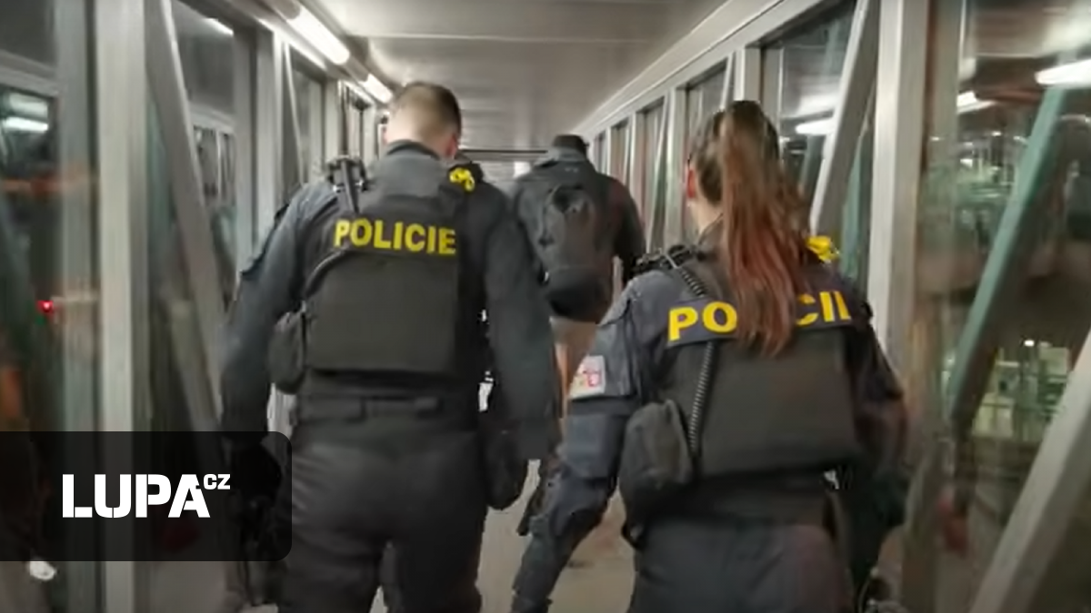 Policie ČR na Kanárech dopadla internetovou podvodnici. T-Mobile poskytl lokalizační údaje