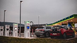 Náhledový obrázek - OMV a Ionity otevřely nejvýkonnější rychlonabíjecí stanici pro elektromobily v ČR