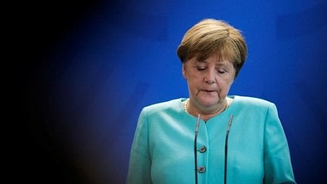 Náhledový obrázek - Merkelová se nezúčastní sjezdu CSU