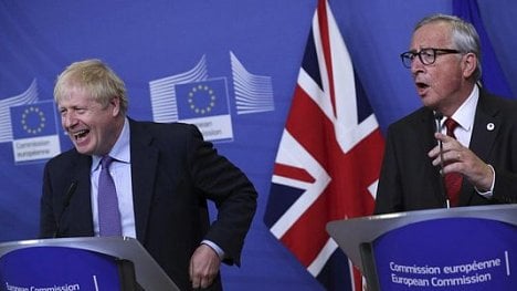 Náhledový obrázek - Lídři zemí Evropské unie podpořili novou brexitovou dohodu, britský parlament bude hlasovat v sobotu