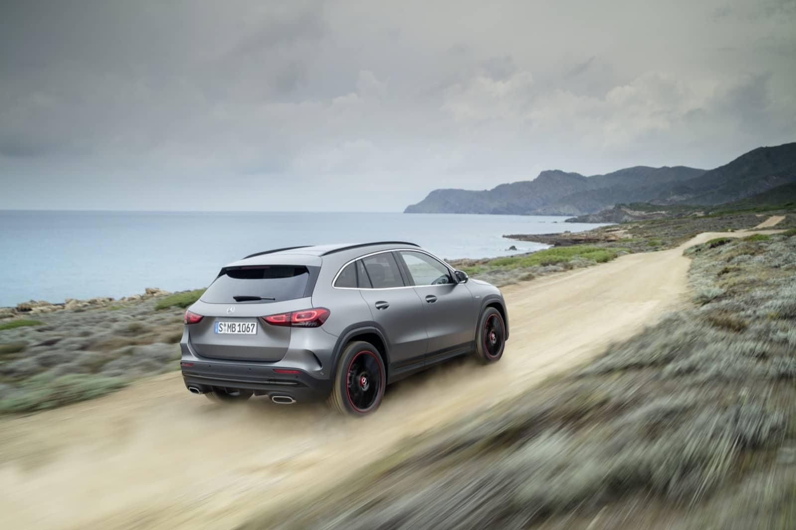 2020-08-Mercedes-Benz-GLA-2020-12.jpg
