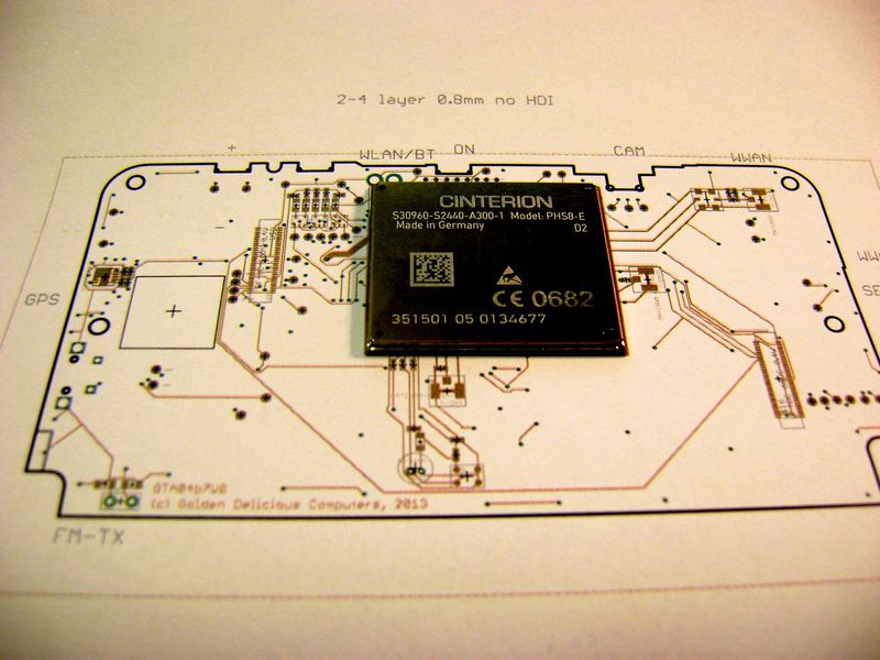 Neo900 prototyp telefonu