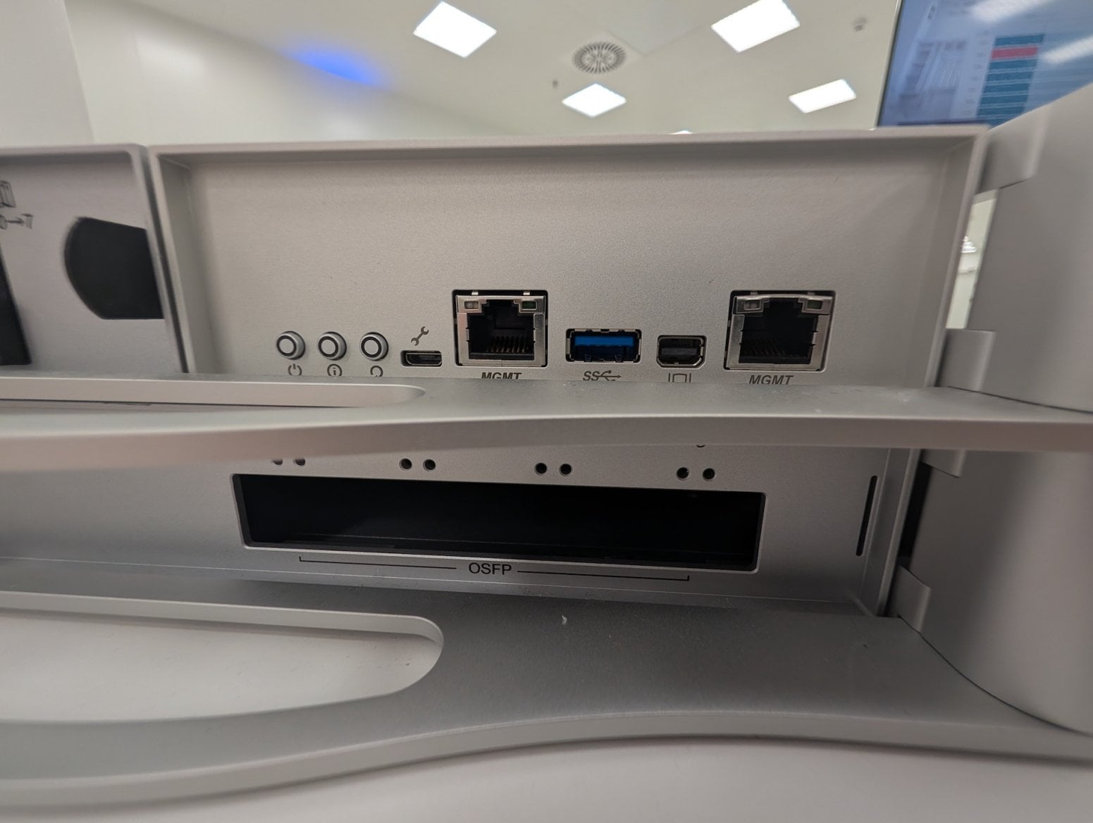 Server Nvidia HGX Rubin NVL8 od Foxconnu