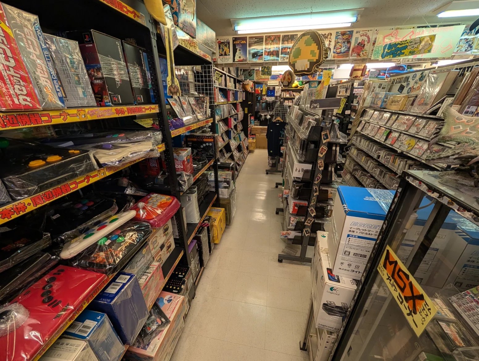 Obchod s retro hrami Super Potato, Tokio Akihabara