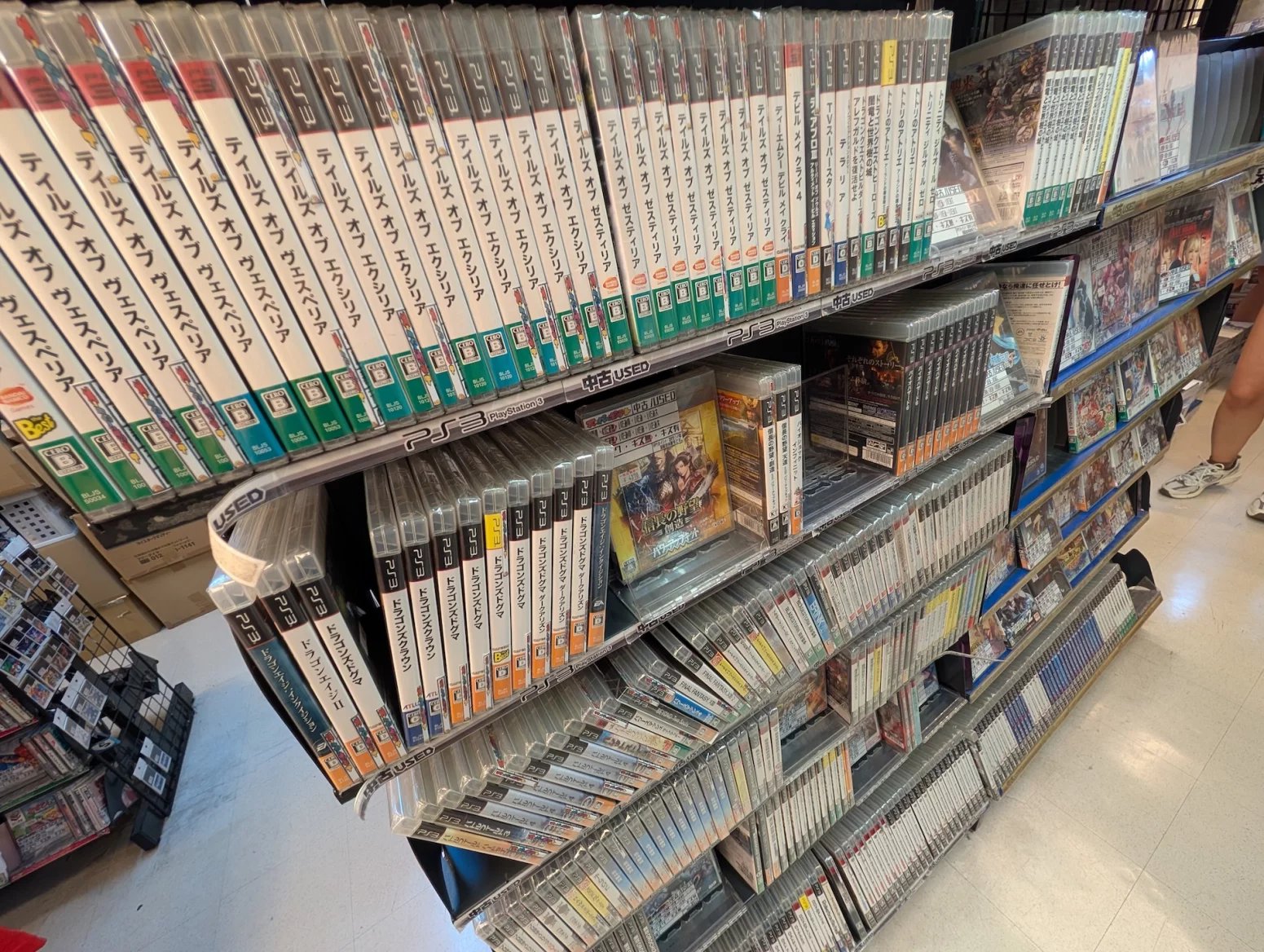 Obchod s retro hrami Super Potato, Tokio Akihabara