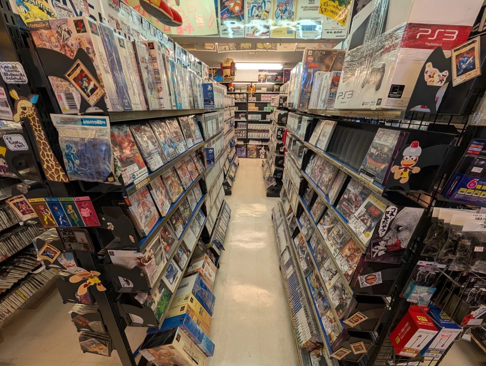 Obchod s retro hrami Super Potato, Tokio Akihabara