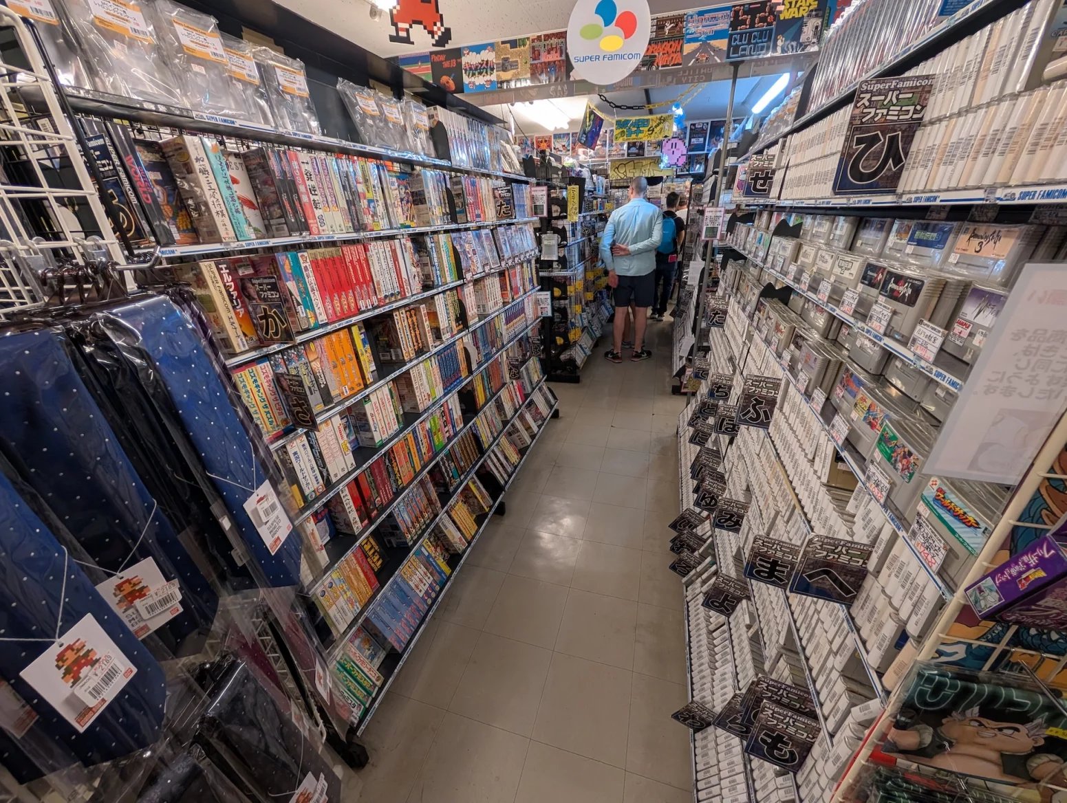 Obchod s retro hrami Super Potato, Tokio Akihabara