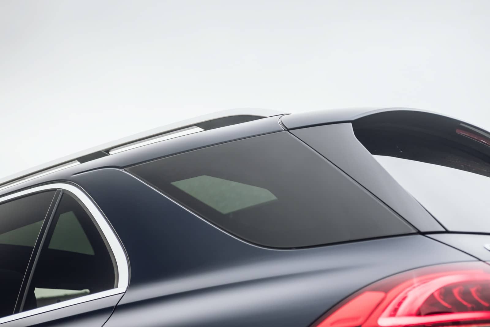2019-12-Mercedes-Benz-GLE-400-d-00006.jpg