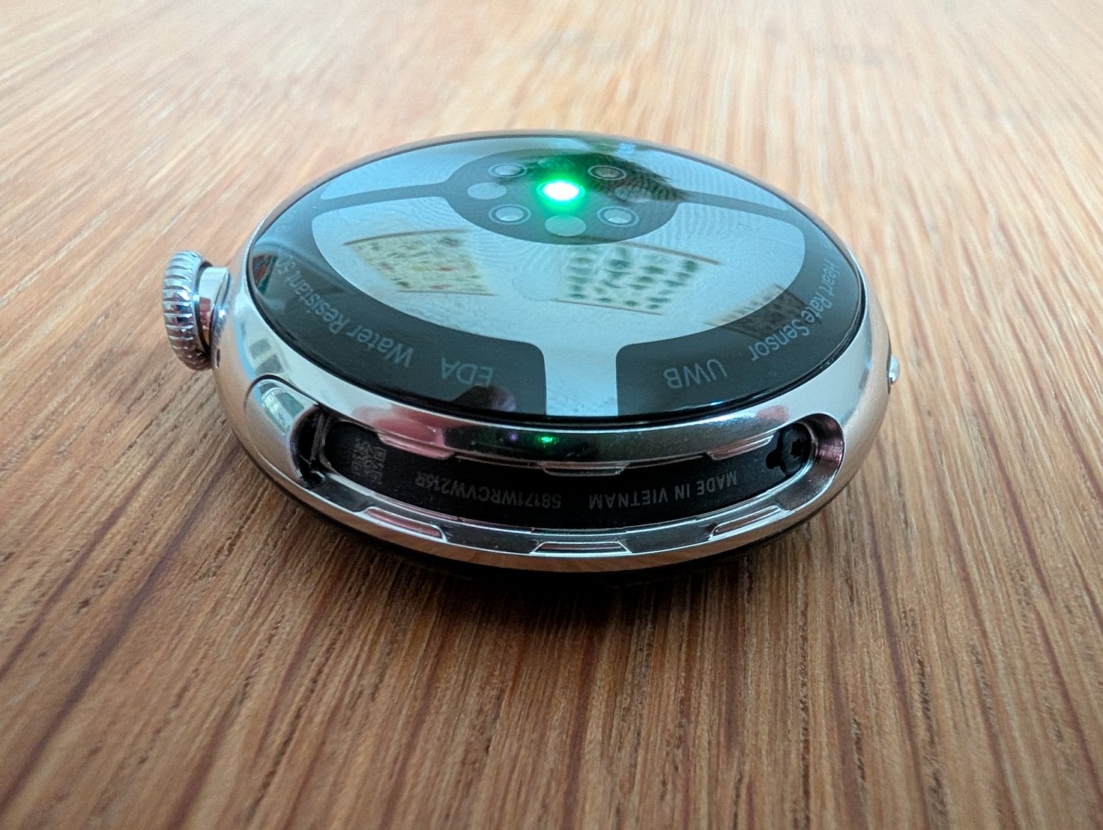 Chytré hodinky Google Pixel Watch 4