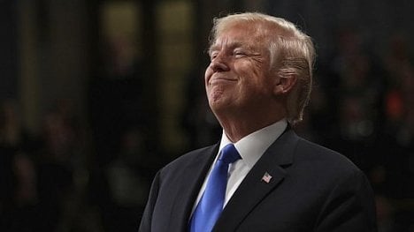 Náhledový obrázek - Trump popírá, že by jeho podřízení odmítali plnit příkazy. Impeachmentu se nebojí