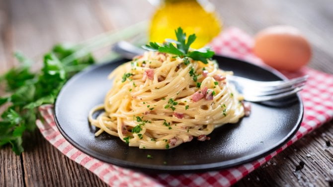 Špagety carbonara