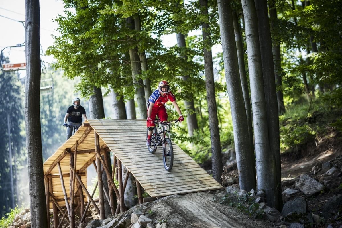 Ve skiareálech to žije i v létě. Přesvědčte se