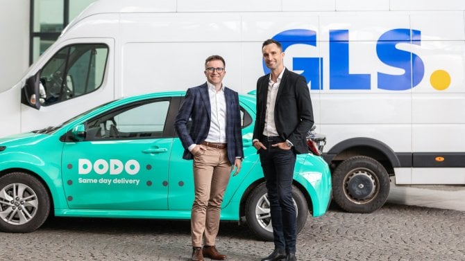 Konec čekání mezi devátou a pátou. DODO a GLS startují službu, která zpřístupní přesné doručení i tam, kam se kurýři dřív nedostali