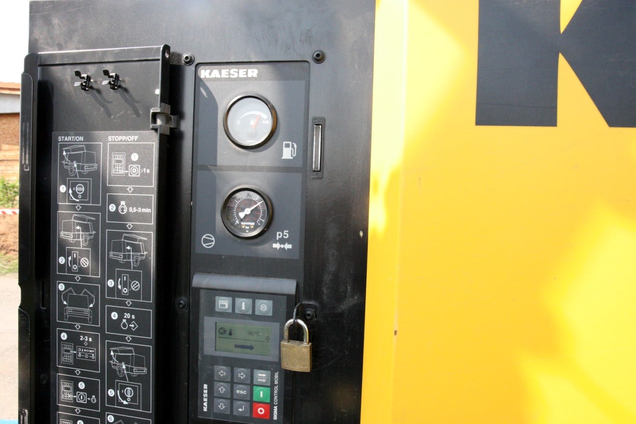 Fotoreportáž: Jak se zafukuje optika do DSLAM