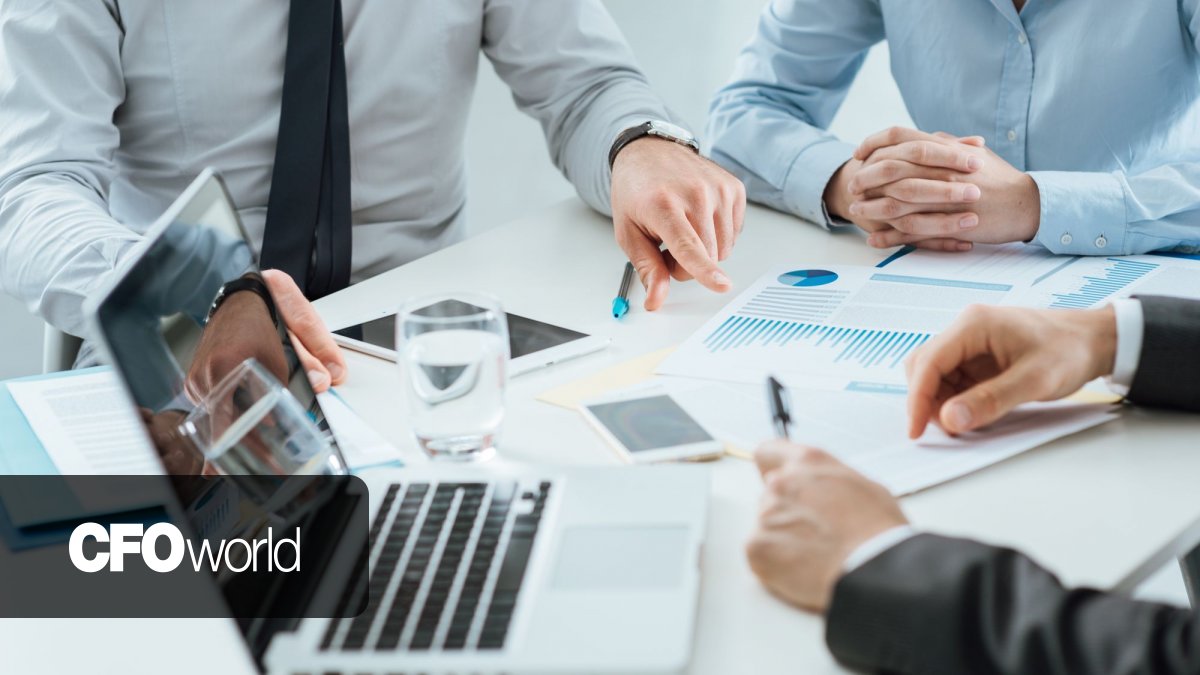 Zahraniční členové statutárních orgánů budou firmy stát víc. Stát ruší jednoduchou srážkovou daň