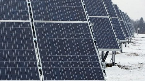 Náhledový obrázek - Koncentrovaná solární energie. Čtvrtinu výkonu fotovoltaik vlastní patnáct investorů