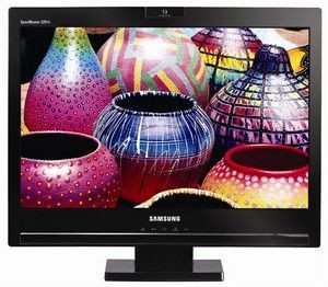 Samsung se v oblasti IT věnuje například LCD monitorům, optickým diskům nebo tiskárnám. Foto: SyncMaster220TN