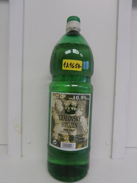 Královský hrozen bílé víno: Ve víně byl zjištěn nepovolený přídavek vody a etanol z přidaného cukru