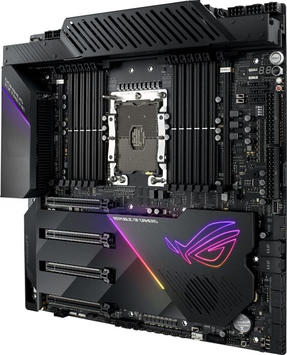 2019-02-asus-rog-dominus-extreme-3.jpg