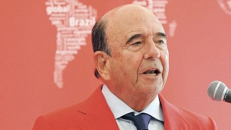 Náhledový obrázek - Emilio Botín se Santanderem úspěšně proplouvá krizí