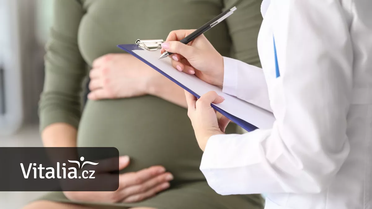 Lékaři jsou připraveni povinně testovat těhotné na žloutenku C, čeká se na ministerstvo