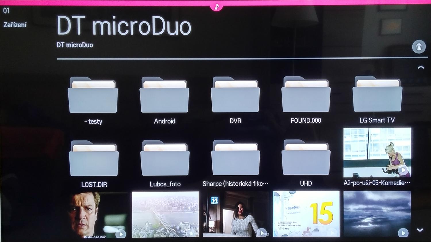 LG 65UF950 - klasický adresářový výpis prostřednictvým ikon.Možnost přepnout do úspornějšího textového výpisu chybí.