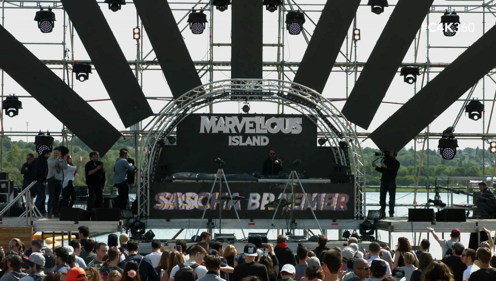 Nové hvězdy na satelitním nebi 4.-8. května