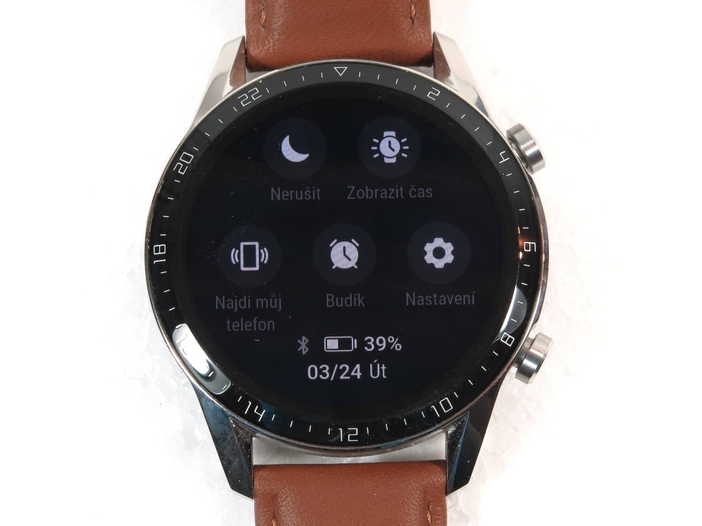Huawei Watch GT2 a Honor MagicWatch 2 recenze12