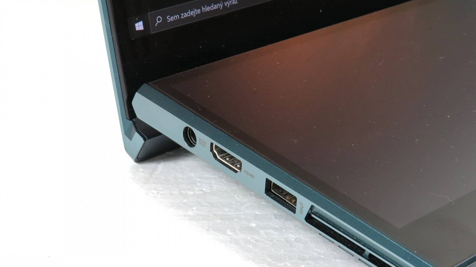 Asus ZenBook Pro Duo recenze5