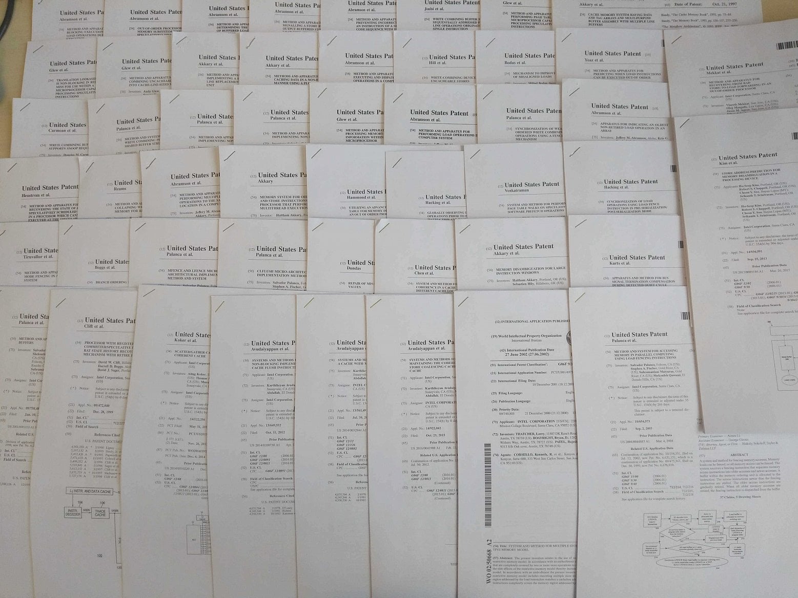 VUSec uvádí, že zranitelnost RIDL byla zjištěna už z popisů fungování CPU v patentech Intelu