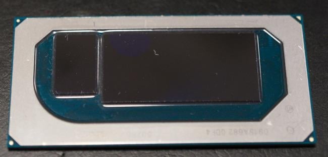 Intel Nervana NNP-I (Zdroj: Le Comptoir du Hardware)