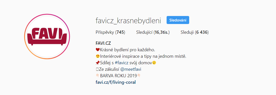 Favi má svůj vlastní hashtag, používá v biu emotikony i odkaz.